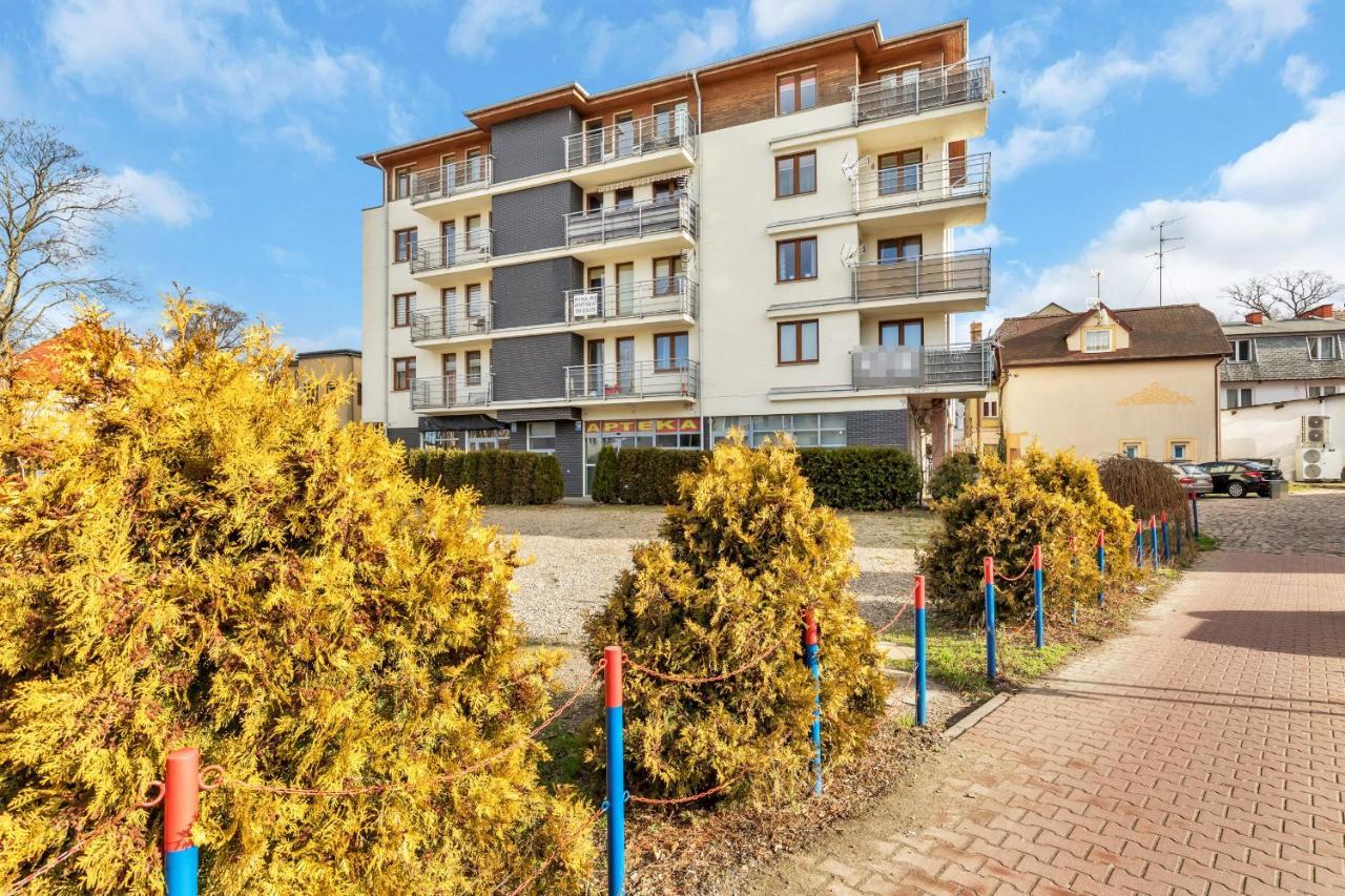 Ferienwohnung Apartament Na Deptaku Z Parkingiem I Klimatyzacja By Renters Misdroy Exterior foto