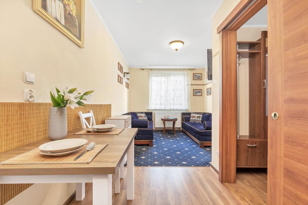 Ferienwohnung Apartament Na Deptaku Z Parkingiem I Klimatyzacja By Renters Misdroy Exterior foto
