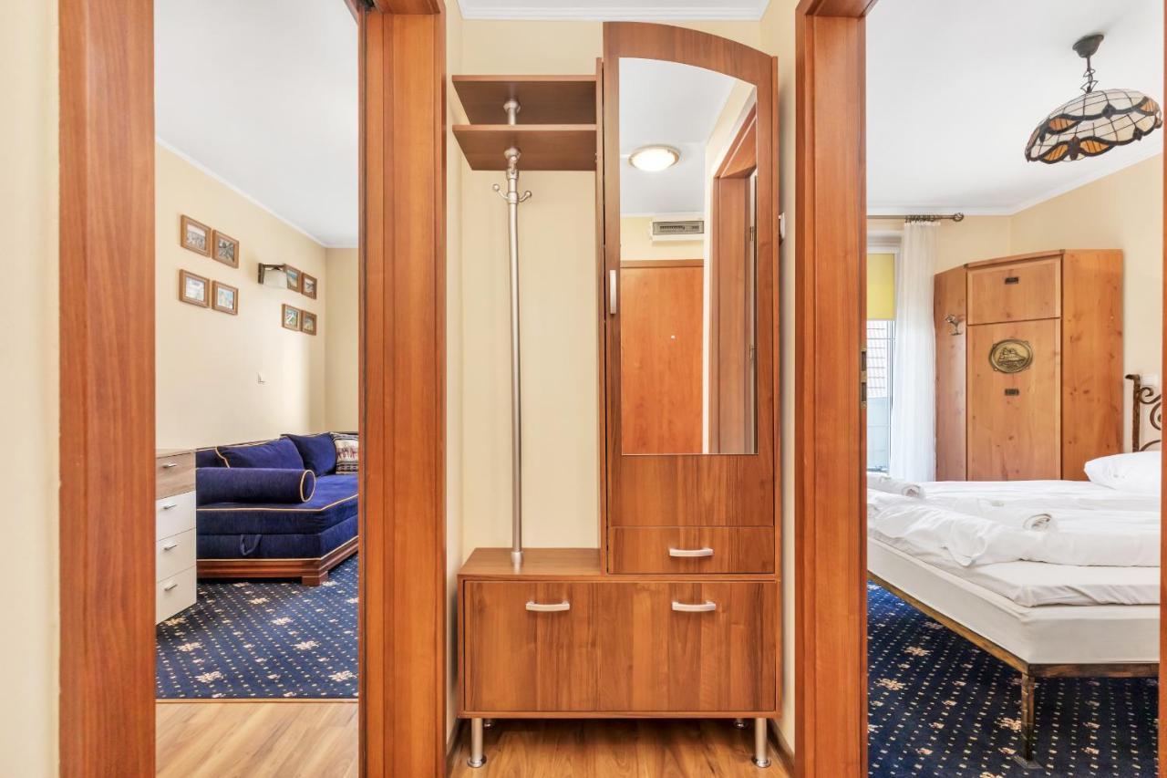 Ferienwohnung Apartament Na Deptaku Z Parkingiem I Klimatyzacja By Renters Misdroy Exterior foto